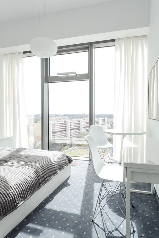 Platinum Sky Apartment Wroclaw Bilik gambar
